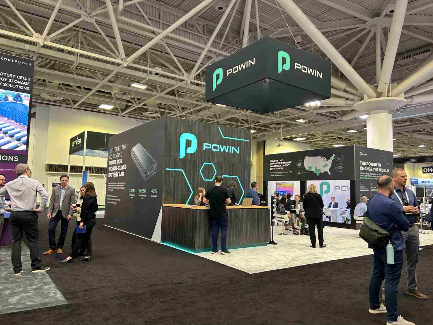 Exhibition stand design and construction process comparison